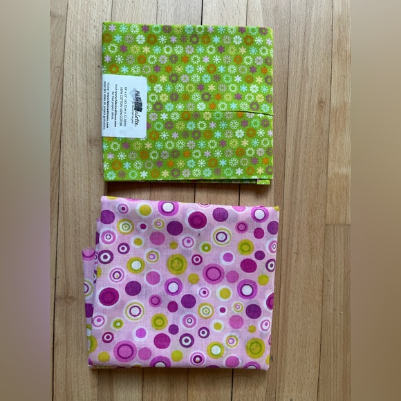 Fabric bundle of fat quarters - Picture 3 of 3